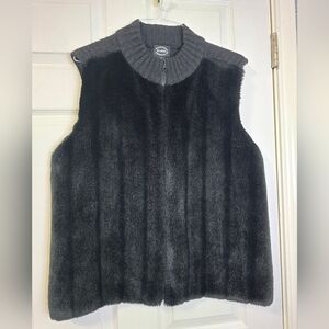 Designers Originals Black Knit Vest